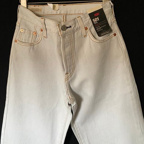 LEVI'S : 501 '90s Relaxed Straight Leg Women's Jeans (Size: 23x32) NWT - Picture 1 of 12